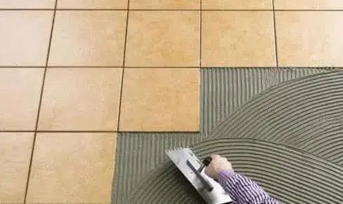 瓷砖空鼓上门维修电话是多少啊